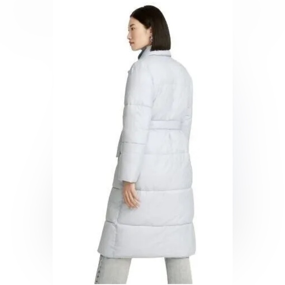 J Crew Puffer Wrap Coat With Primaloft Size M Pale Sky NWOT - Picture 3 of 9